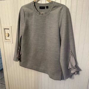 Carlisle Collection Gray Sweater with detailing on sleeves 4